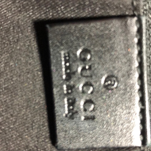 GUCCI Guccissima Messenger Bag - Picture 10 of 16